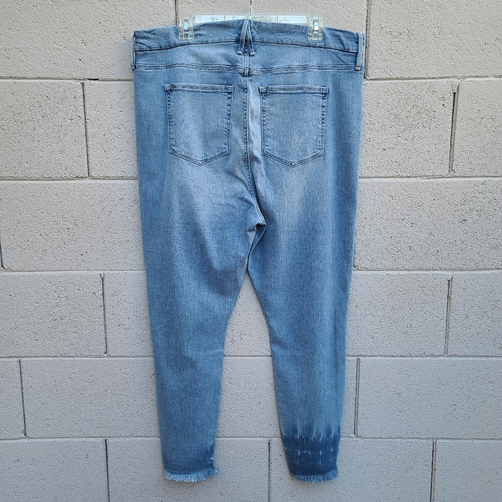 Good American | Good Legs Shadow Wash Blue 373 Stretch Comfort Jeans NEW Size 22 - Picture 12 of 15